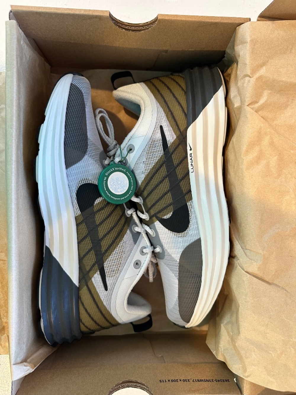 Nike - Lunar Roam - Pure Platinum/Black-Wolf Grey - Shoes - Women's 9 Men's 7